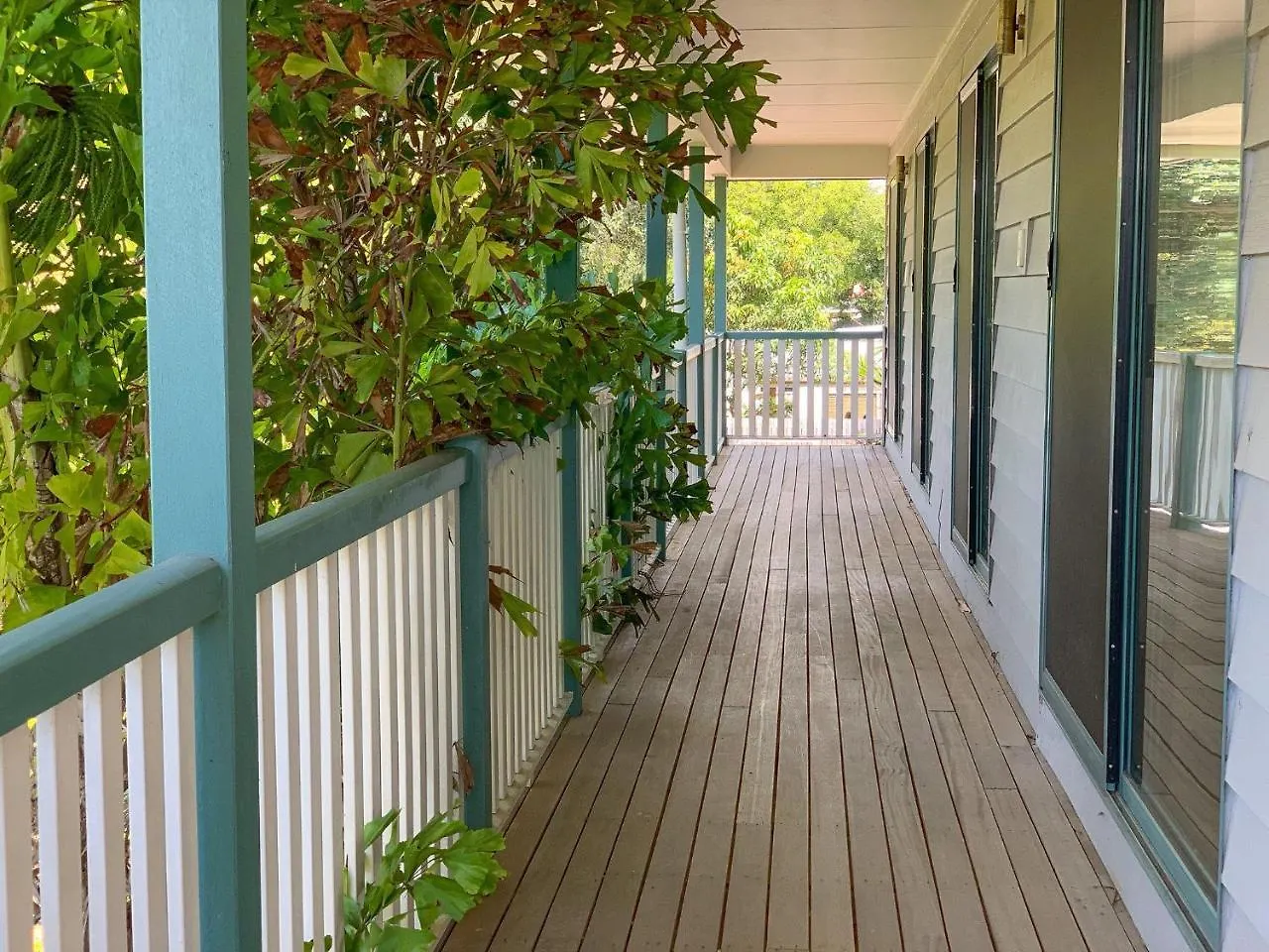 Cooks Hideaway Villa Amity Point Holiday home